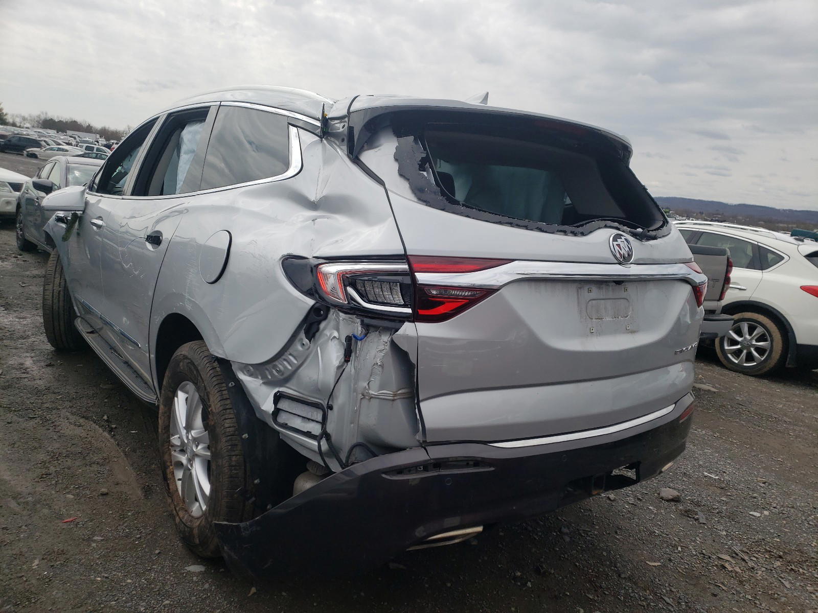 Photo 3 from auction – 2019 BUICK ENCLAVE with VIN 5GAERAKW2KJ126832