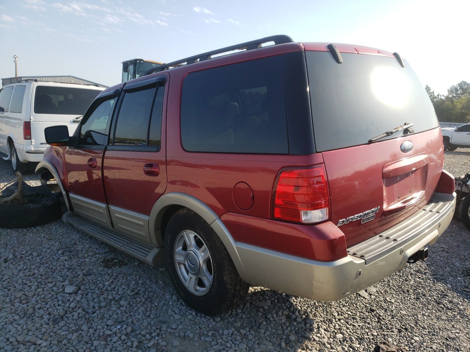 Photo 3 from auction – 2006 FORD EXPEDITION with VIN 1FMFU175X6LA02878