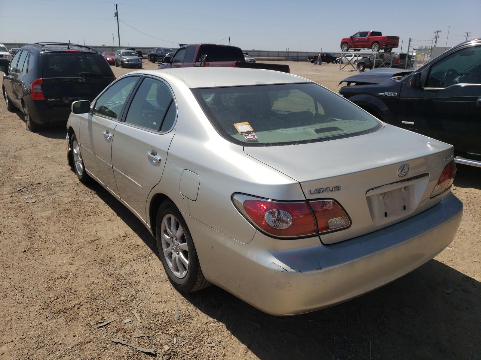 Photo 3 from auction – 2004 LEXUS ES 330 with VIN JTHBA30G645034892