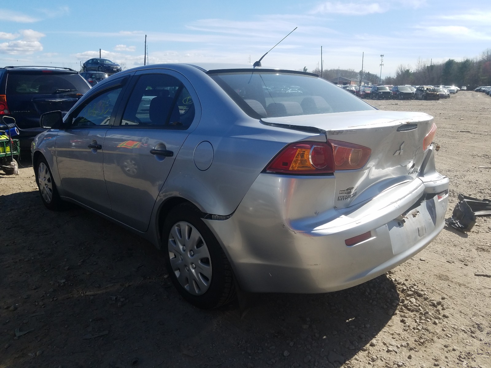 Photo 3 from auction – 2008 MITSUBISHI LANCER DE with VIN JA3AU16U98U020632