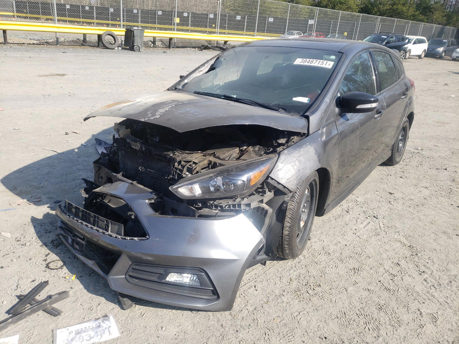 Photo 2 from auction – 2018 FORD FOCUS ST with VIN 1FADP3L90JL331790