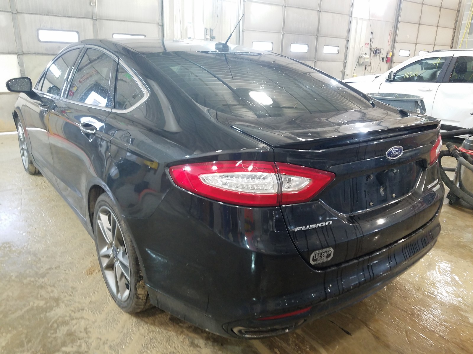 Photo 3 from auction – 2015 FORD FUSION TIT with VIN 3FA6P0K92FR118132