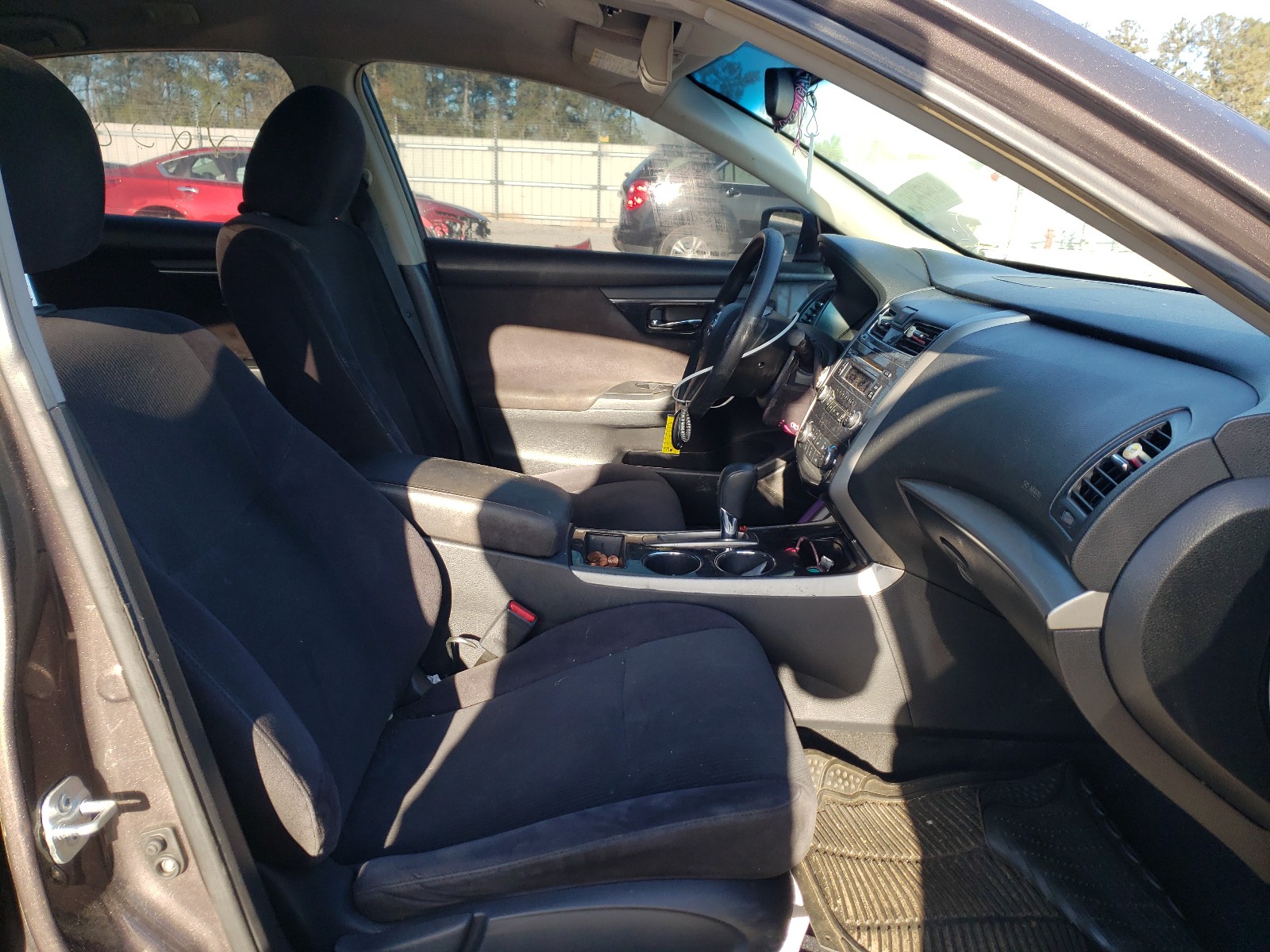 Photo 5 from auction – 2013 NISSAN ALTIMA 2.5 with VIN 1N4AL3AP4DN446997