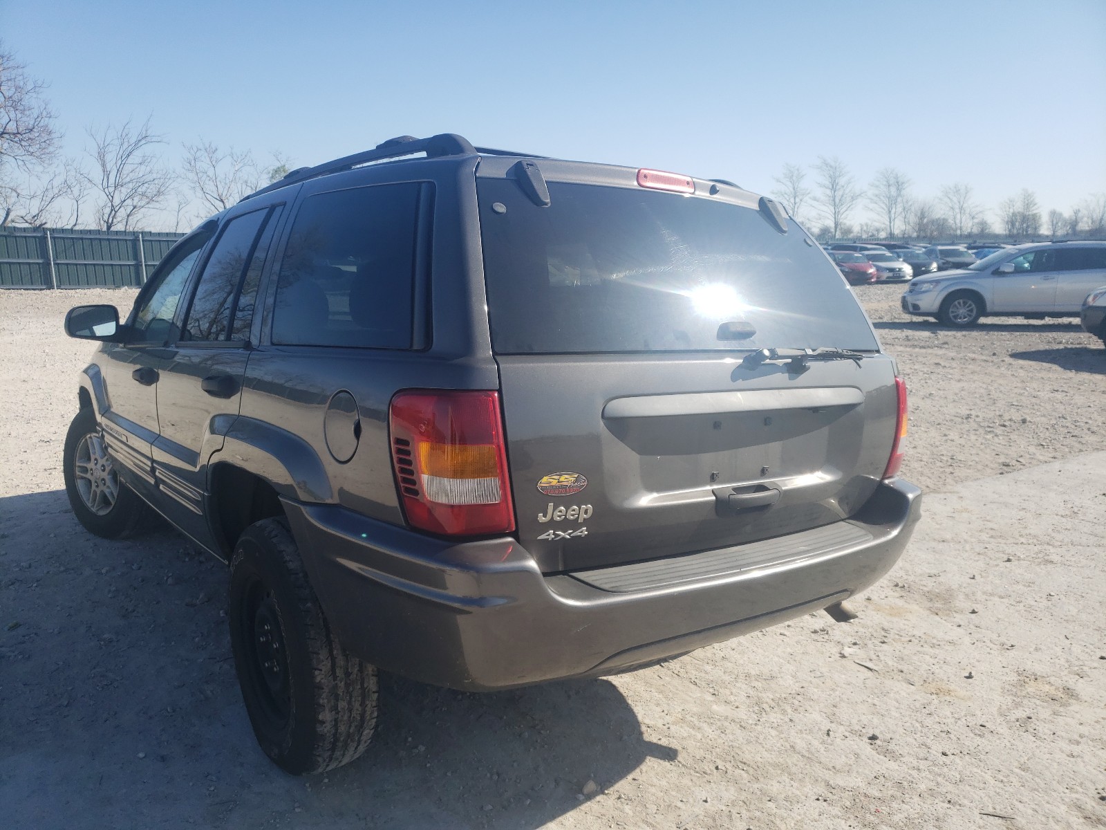 Photo 3 from auction – 2004 JEEP GRAND CHER with VIN 1J4GW48S04C189256