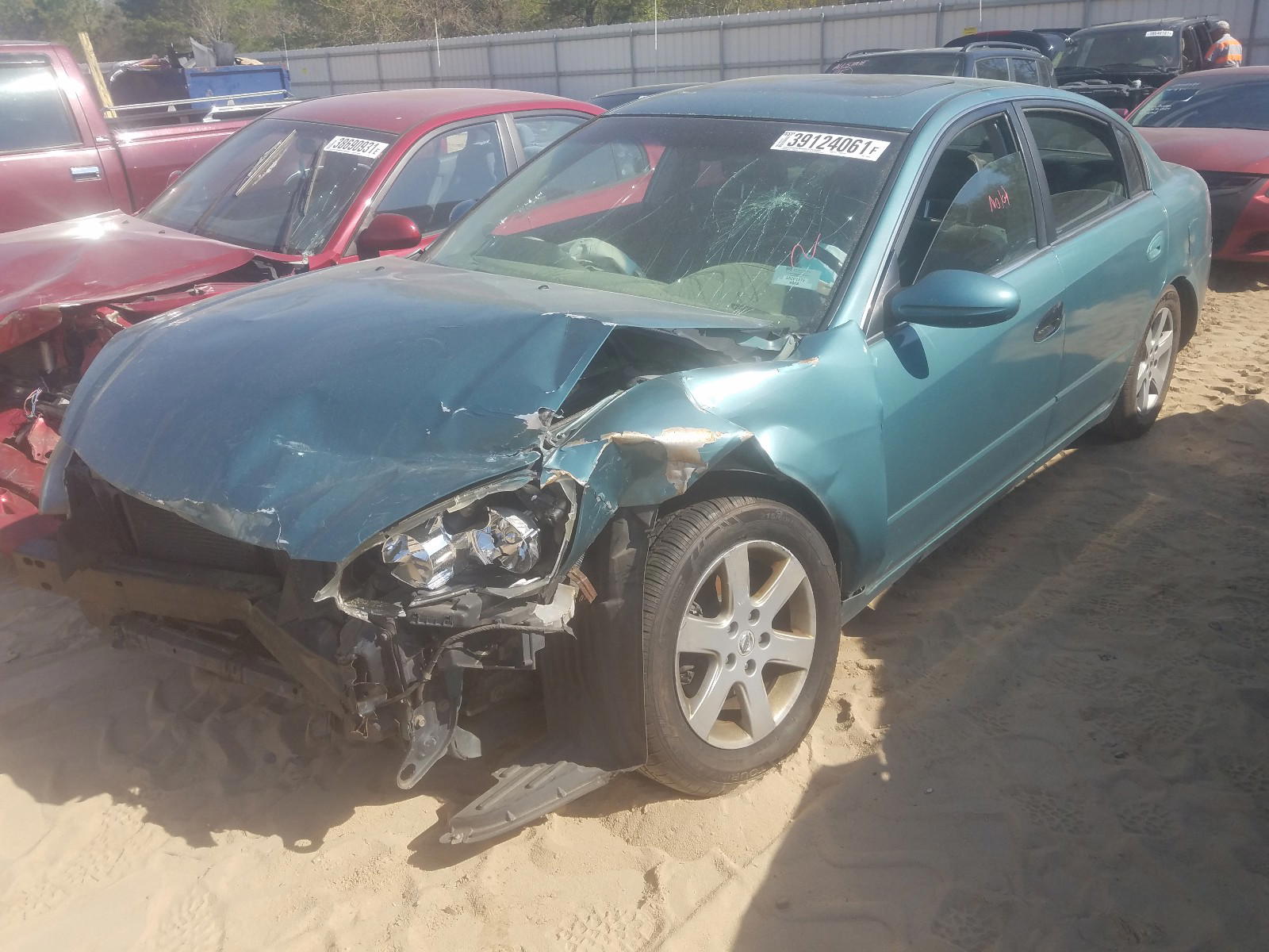 Photo 2 from auction – 2002 NISSAN ALTIMA BAS with VIN 1N4AL11D12C150449