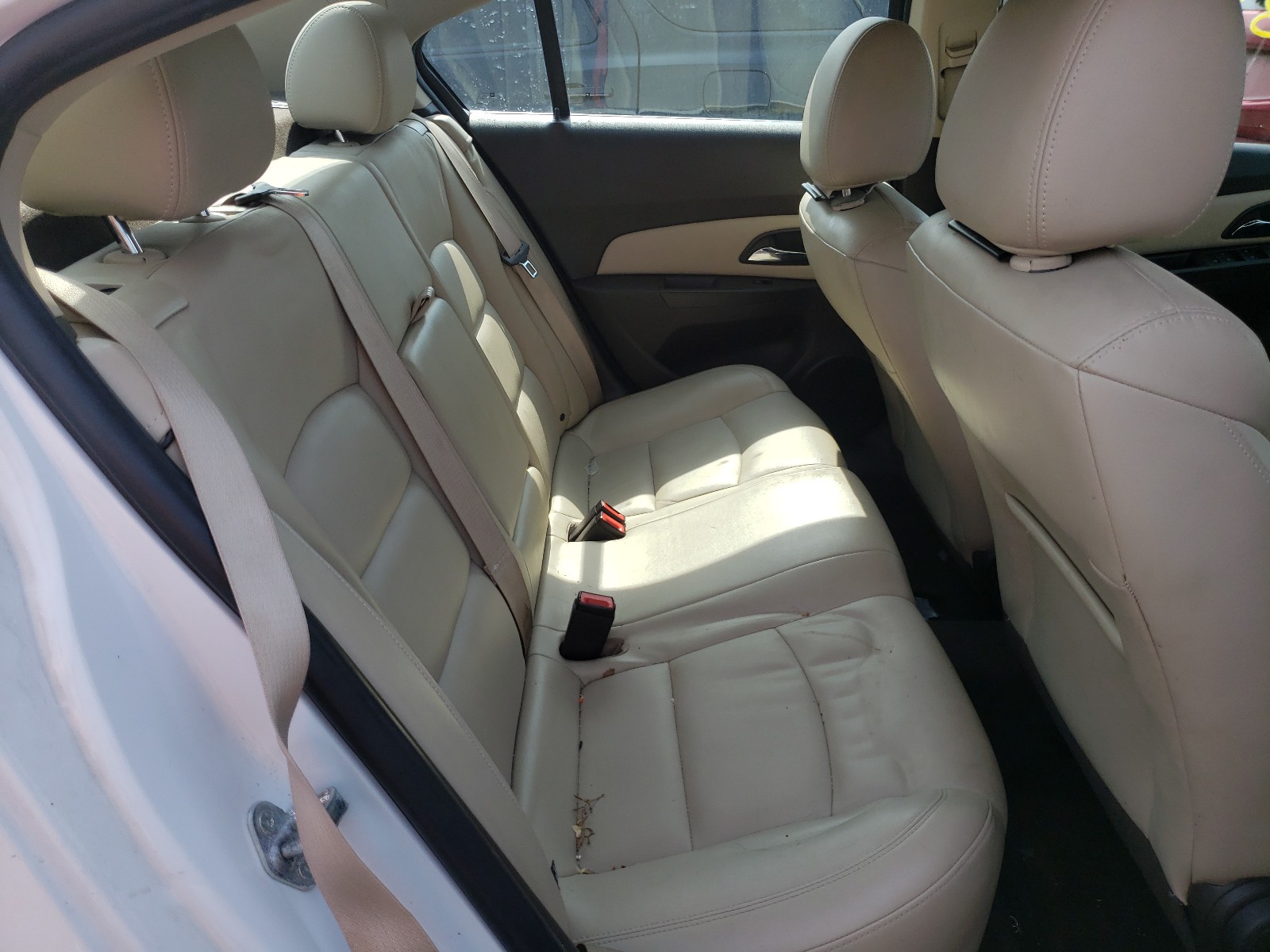 Photo 6 from auction – 2014 CHEVROLET CRUZE LT with VIN 1G1PE5SB4E7303186