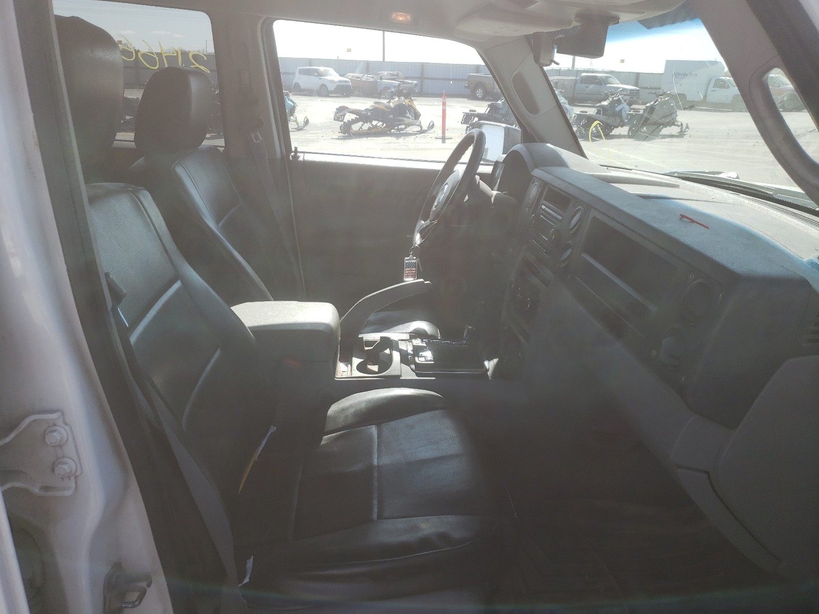 Фото 5 с аукциона – 2007 JEEP COMMANDER с VIN 1J8HG48P27C598732