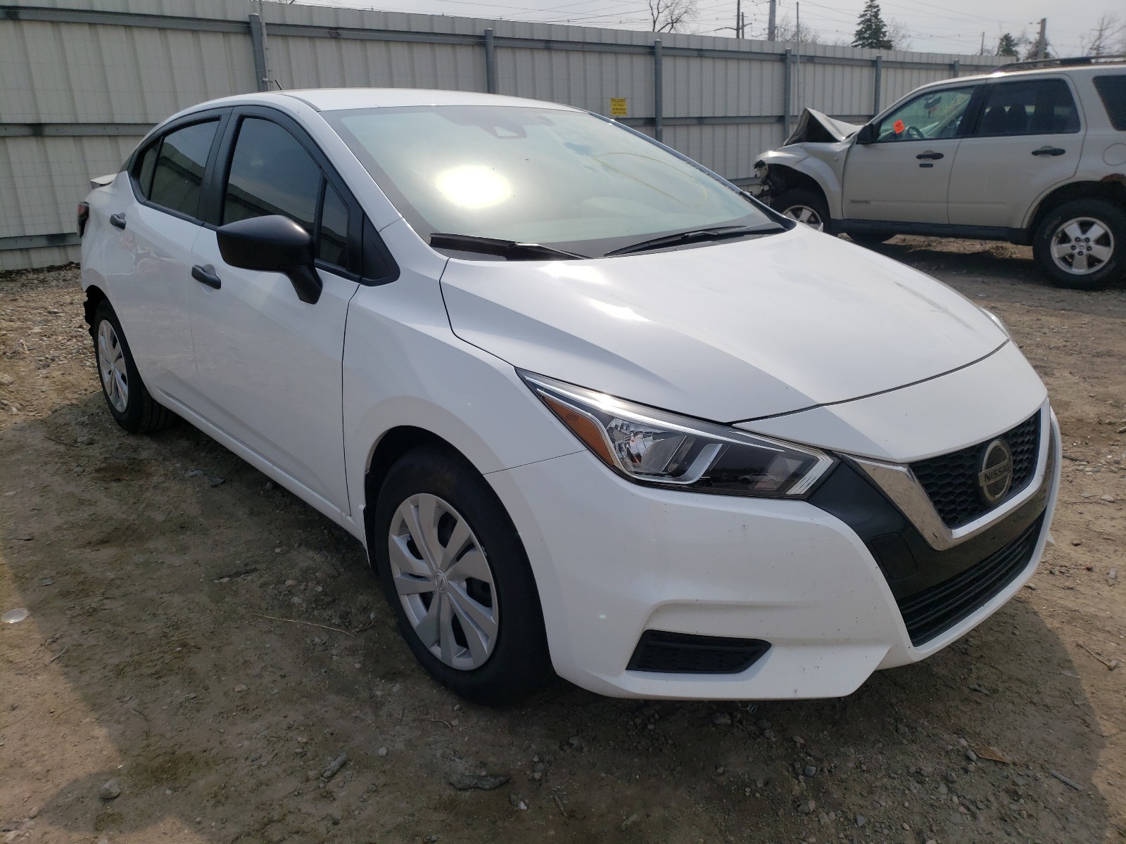 NISSAN VERSA S 2021 with VIN 3N1CN8DV8ML822107 - Photo from auction