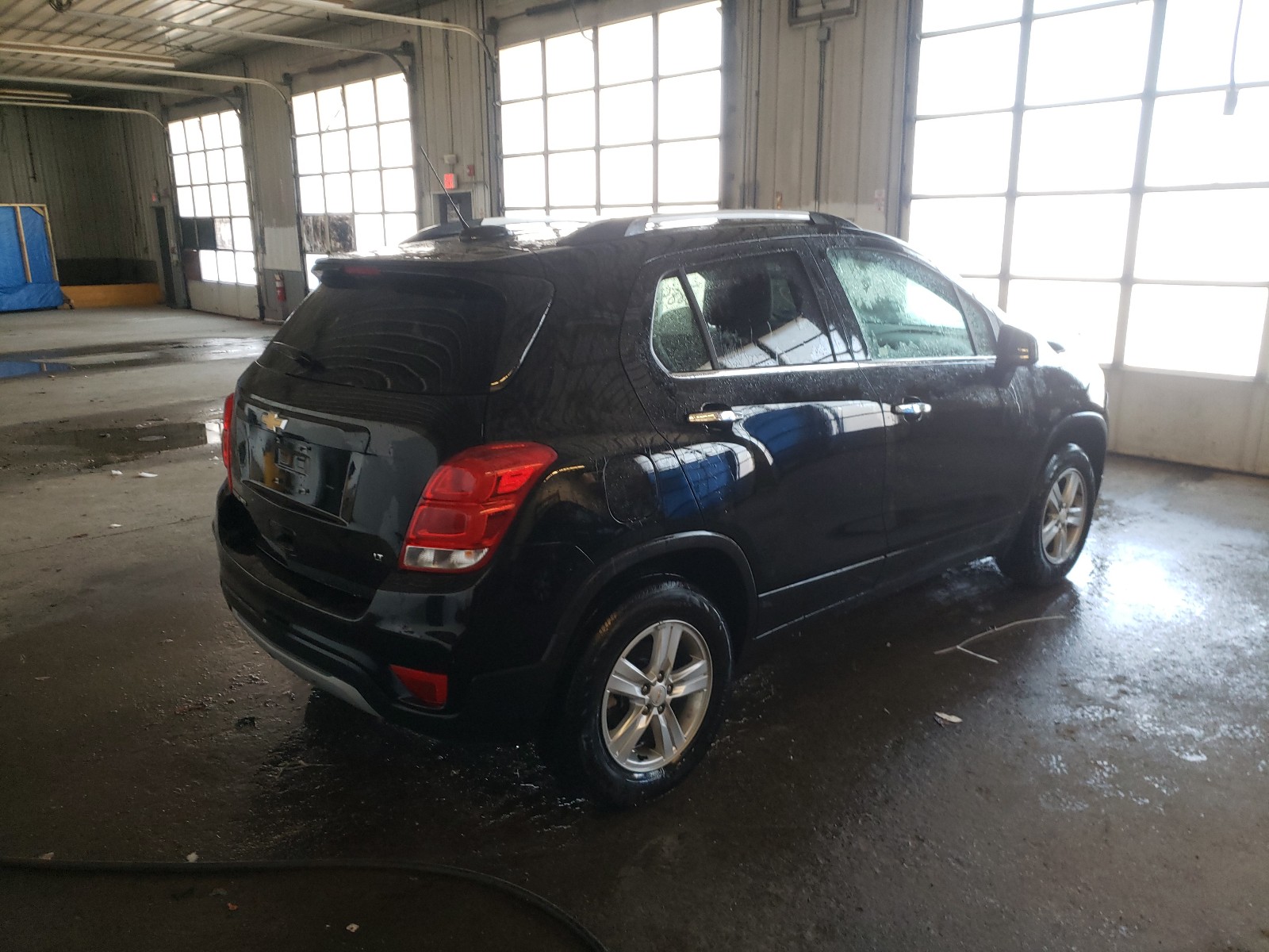 Photo 4 from auction – 2019 CHEVROLET TRAX 1LT with VIN KL7CJPSB8KB927415