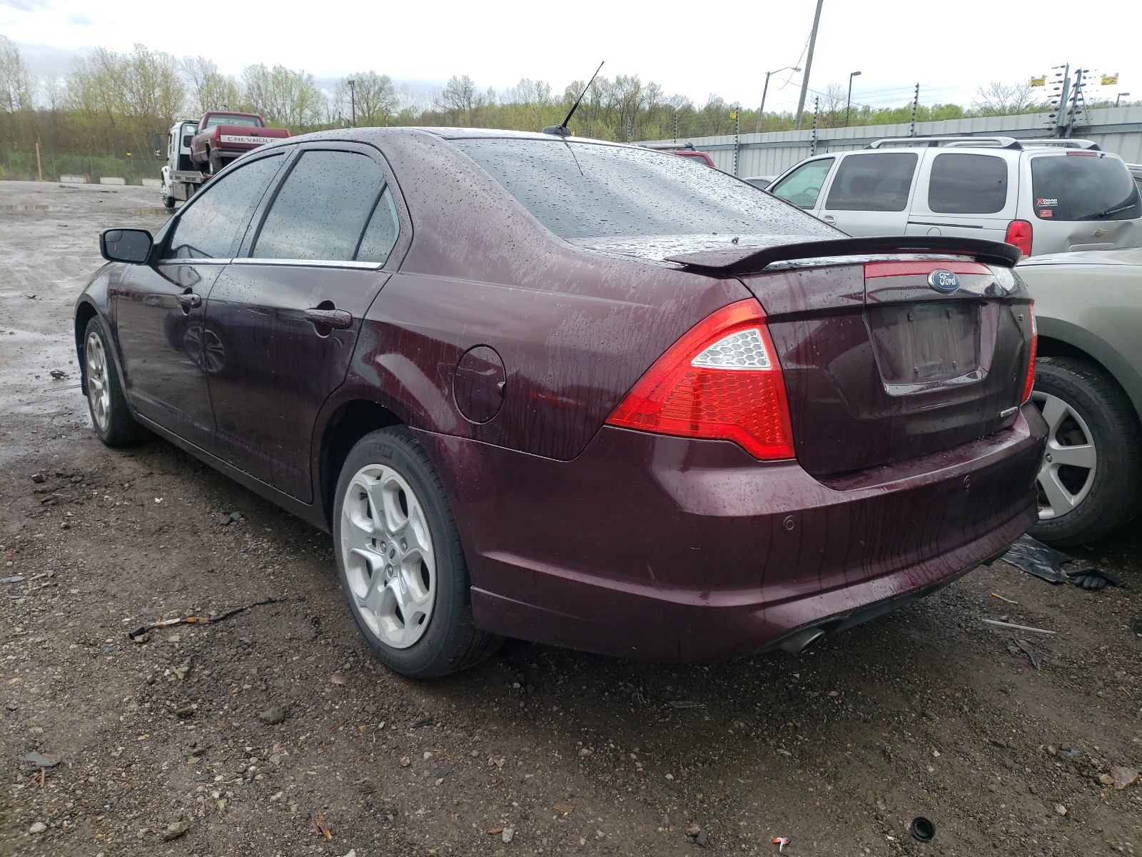 Photo 3 from auction – 2011 FORD FUSION SE with VIN 3FAHP0HG5BR219481