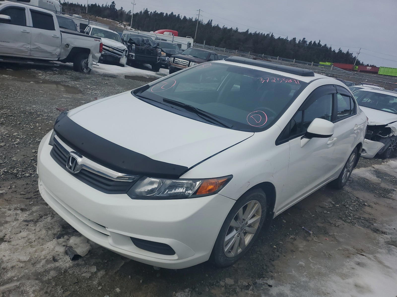 Photo 2 from auction – 2012 HONDA CIVIC LX with VIN 2HGFB2F55CH043317
