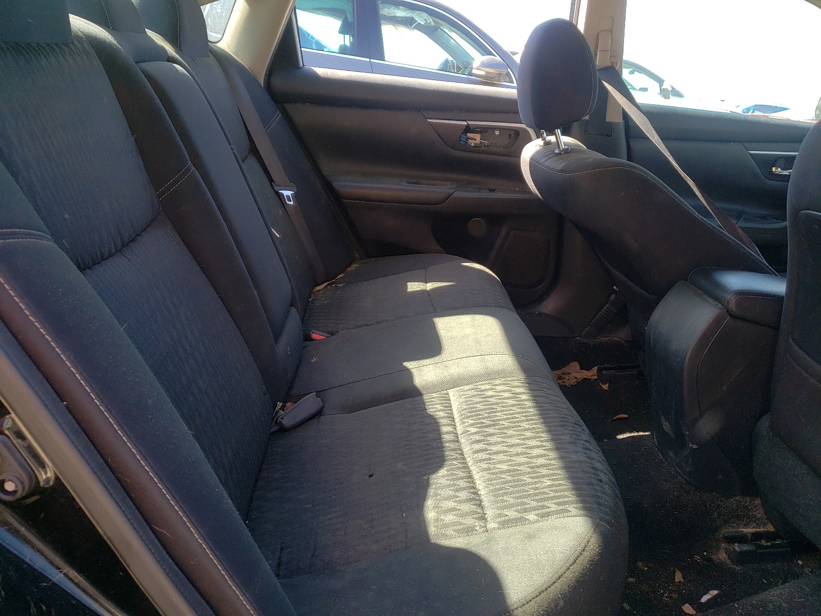 Photo 6 from auction – 2018 NISSAN ALTIMA with VIN 1N4AL3AP6JC189705