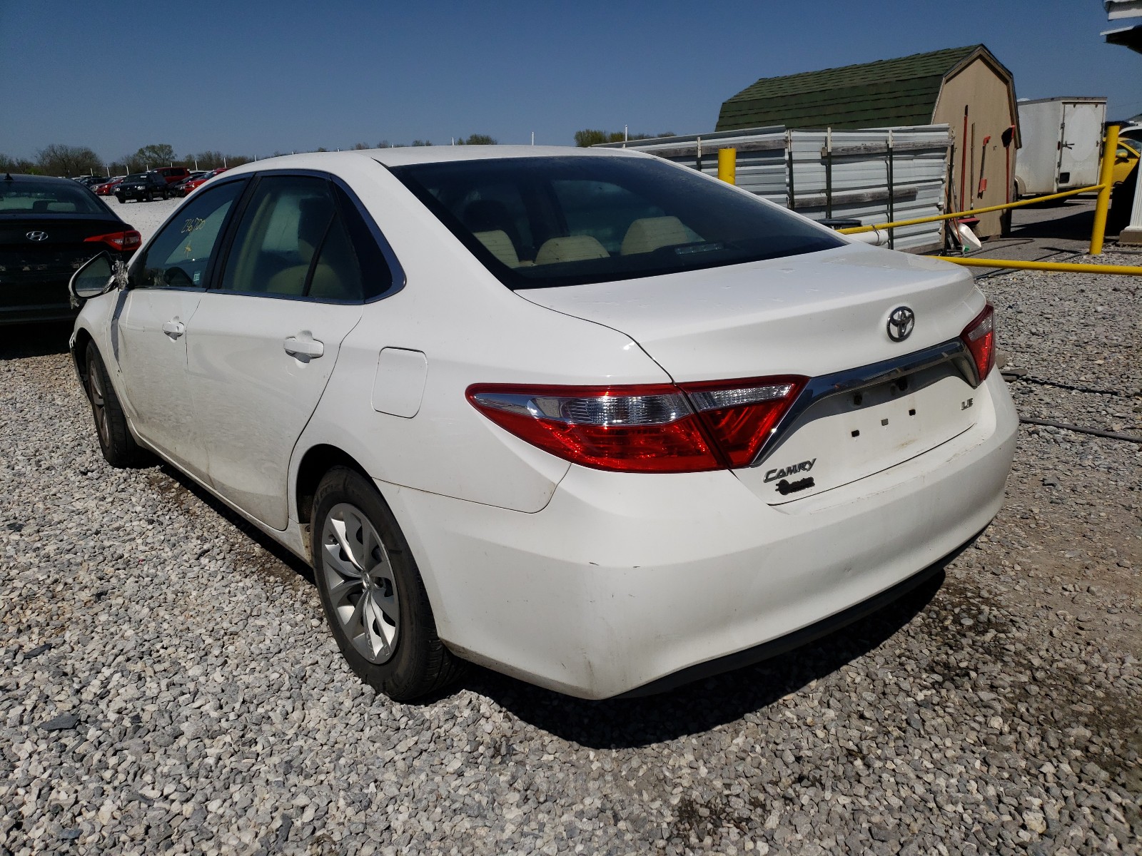 Photo 3 from auction – 2015 TOYOTA CAMRY LE with VIN 4T1BF1FK9FU012974