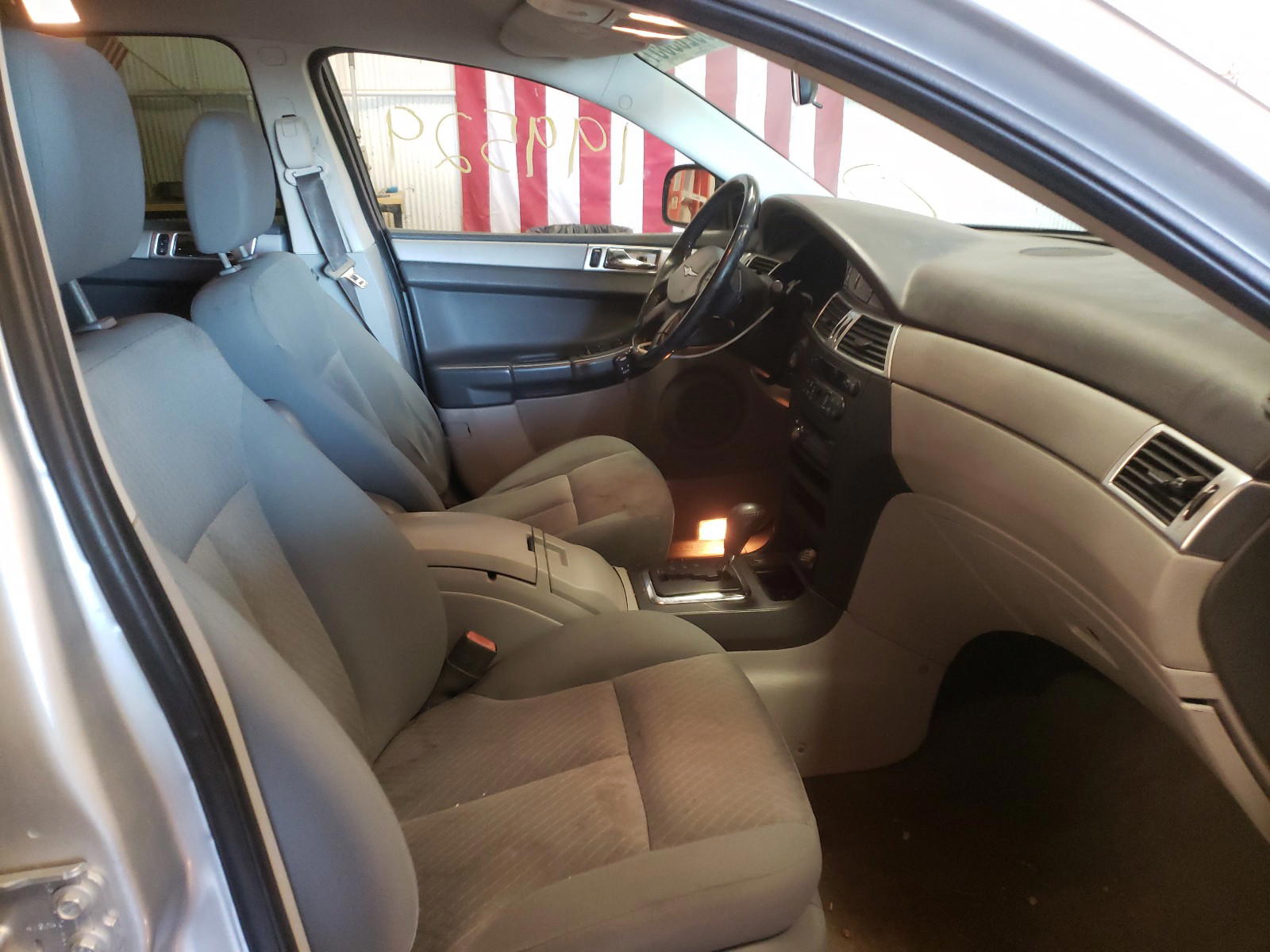 Photo 5 from auction – 2007 CHRYSLER PACIFICA T with VIN 2A8GM68X17R254249