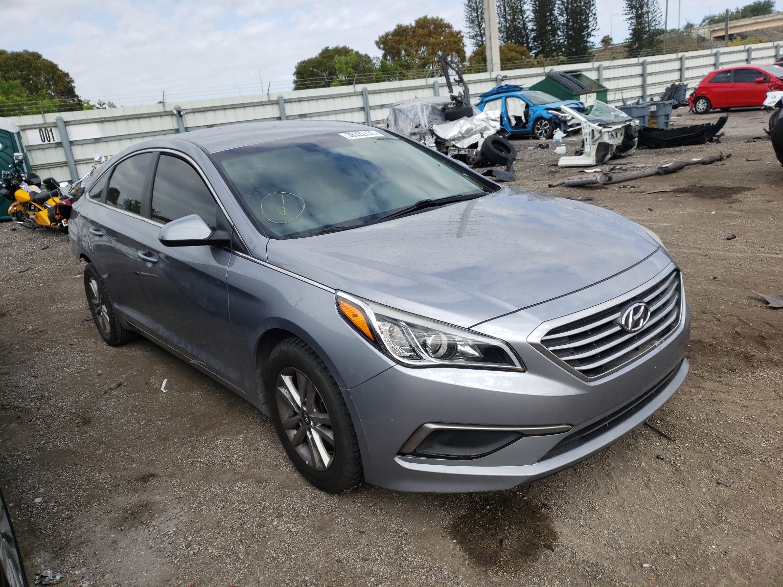 HYUNDAI SONATA SE 2016 with VIN 5NPE24AF2GH311100 - Photo from auction