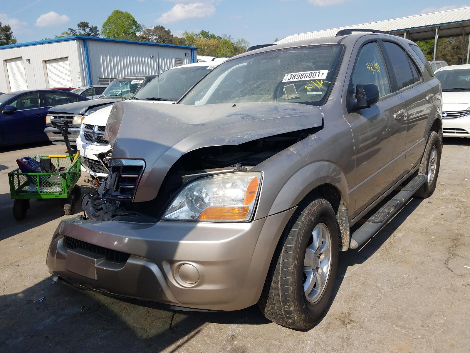 Photo 2 from auction – 2008 KIA SORENTO EX with VIN KNDJD735185860433