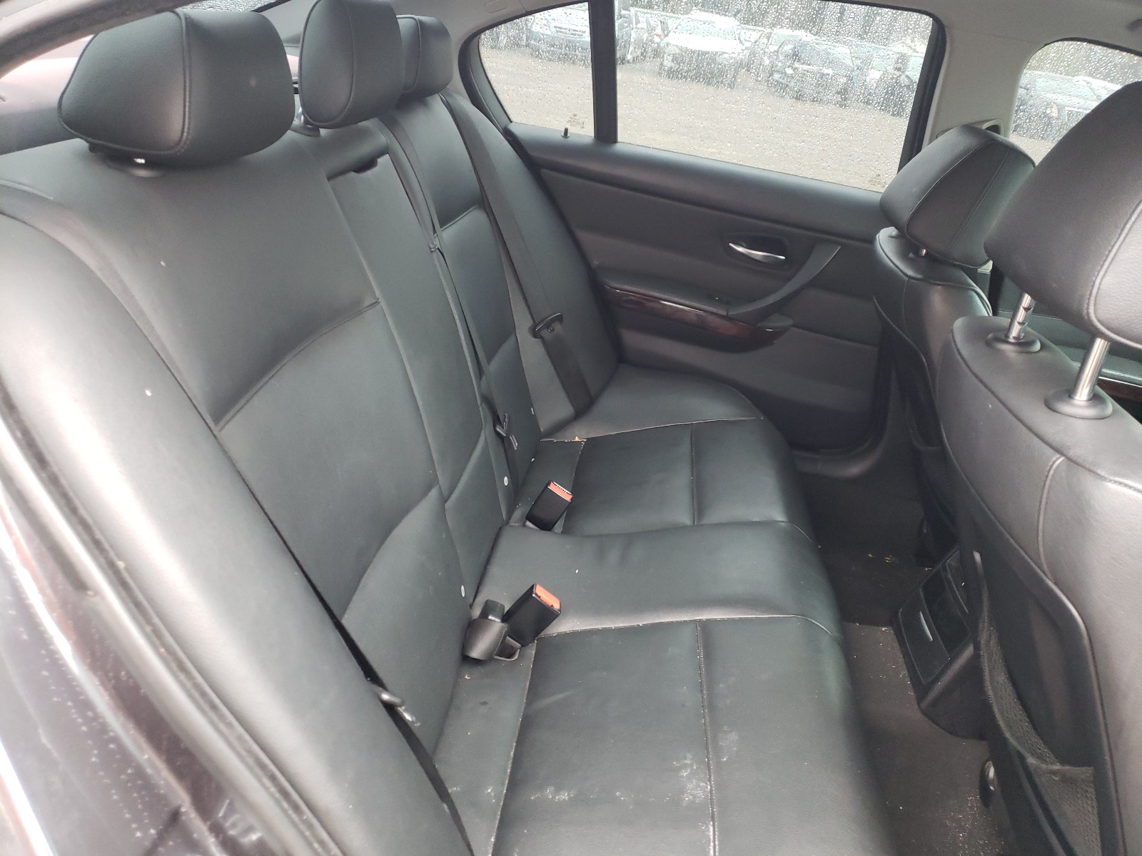 Photo 6 from auction – 2007 BMW 328 I with VIN WBAVA33527PV67563