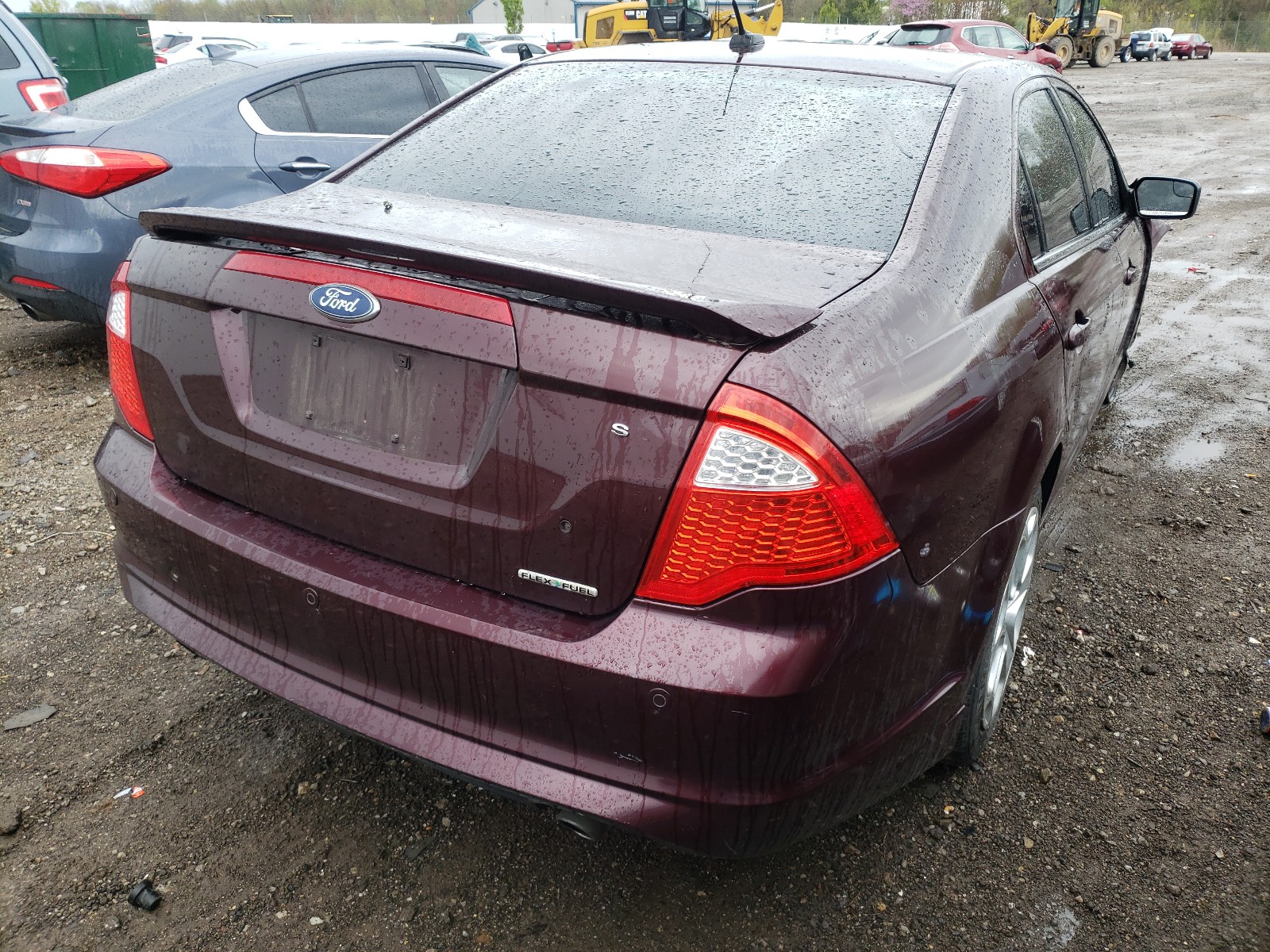 Photo 4 from auction – 2011 FORD FUSION SE with VIN 3FAHP0HG5BR219481