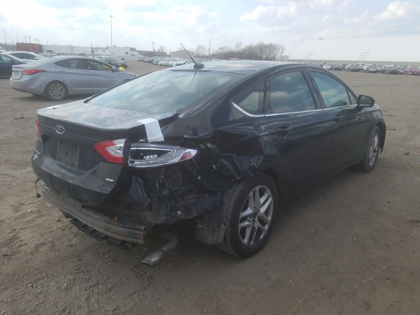 Photo 4 from auction – 2016 FORD FUSION SE with VIN 3FA6P0H70GR256100