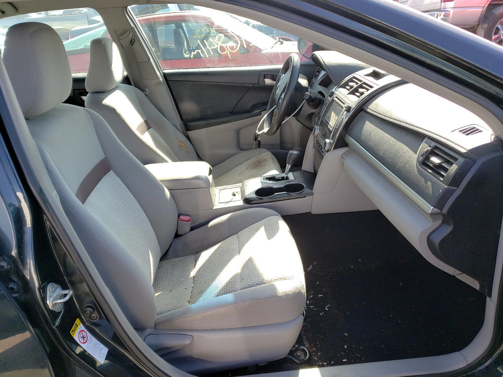 Photo 5 from auction – 2012 TOYOTA CAMRY BASE with VIN 4T4BF1FKXCR166630