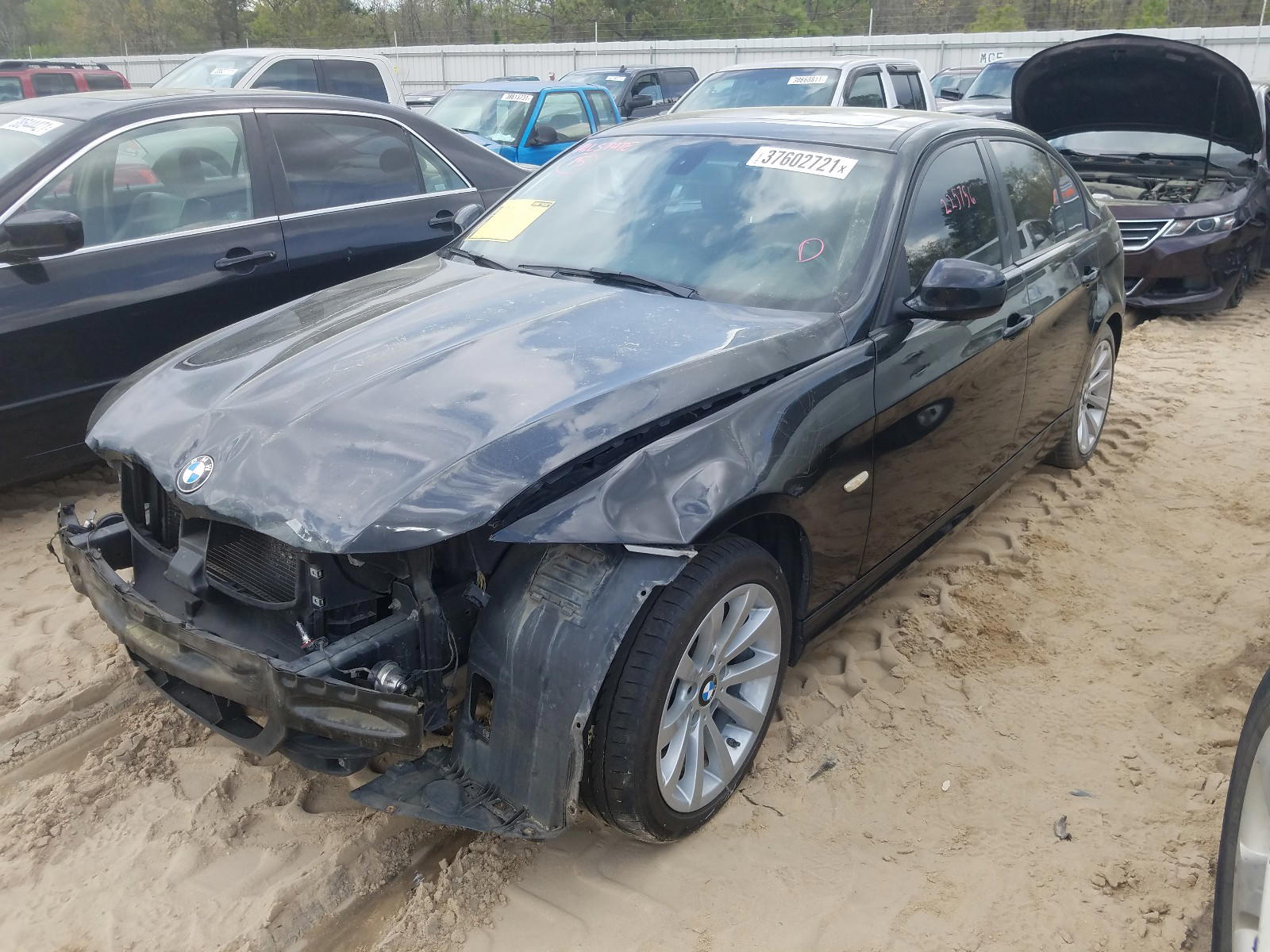 Photo 2 from auction – 2011 BMW 328 I with VIN WBAPH7C54BE850904