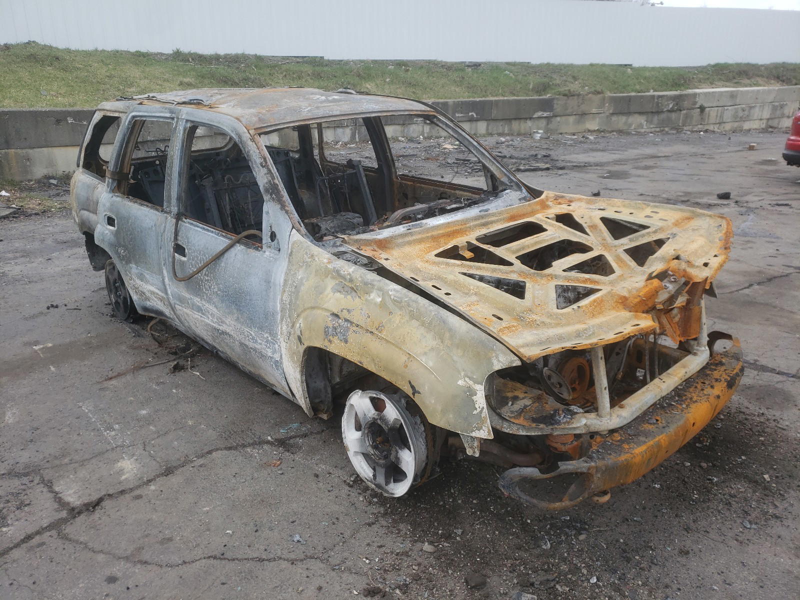 CHEVROLET TRAILBLAZE 2003 with VIN 1GNDT13S232197703 - Photo from auction