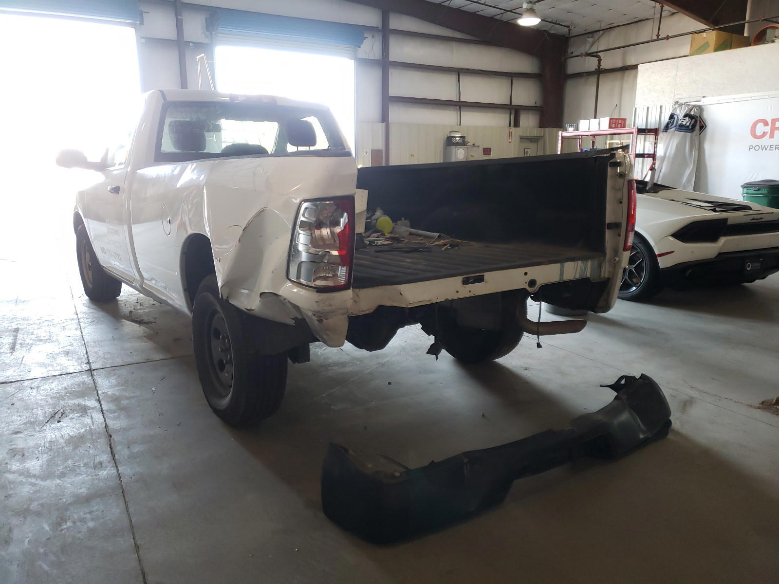 Photo 3 from auction – 2016 RAM 1500 ST with VIN 3C6JR6DG7GG290688