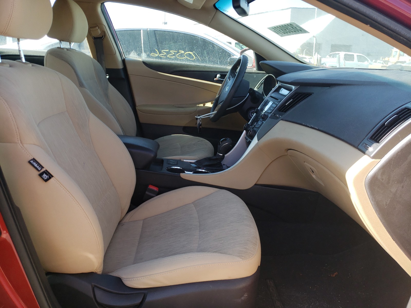 Photo 5 from auction – 2013 HYUNDAI SONATA GLS with VIN 5NPEB4AC4DH563934