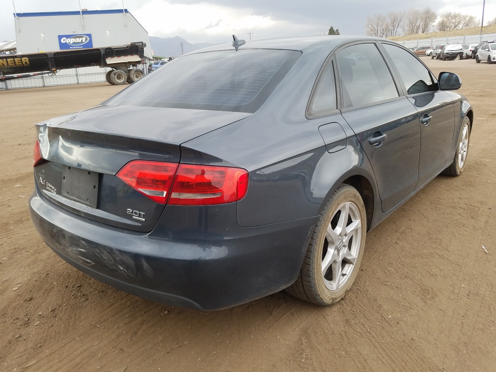 Photo 4 from auction – 2009 AUDI A4 2.0T QU with VIN WAULF78K59N031865
