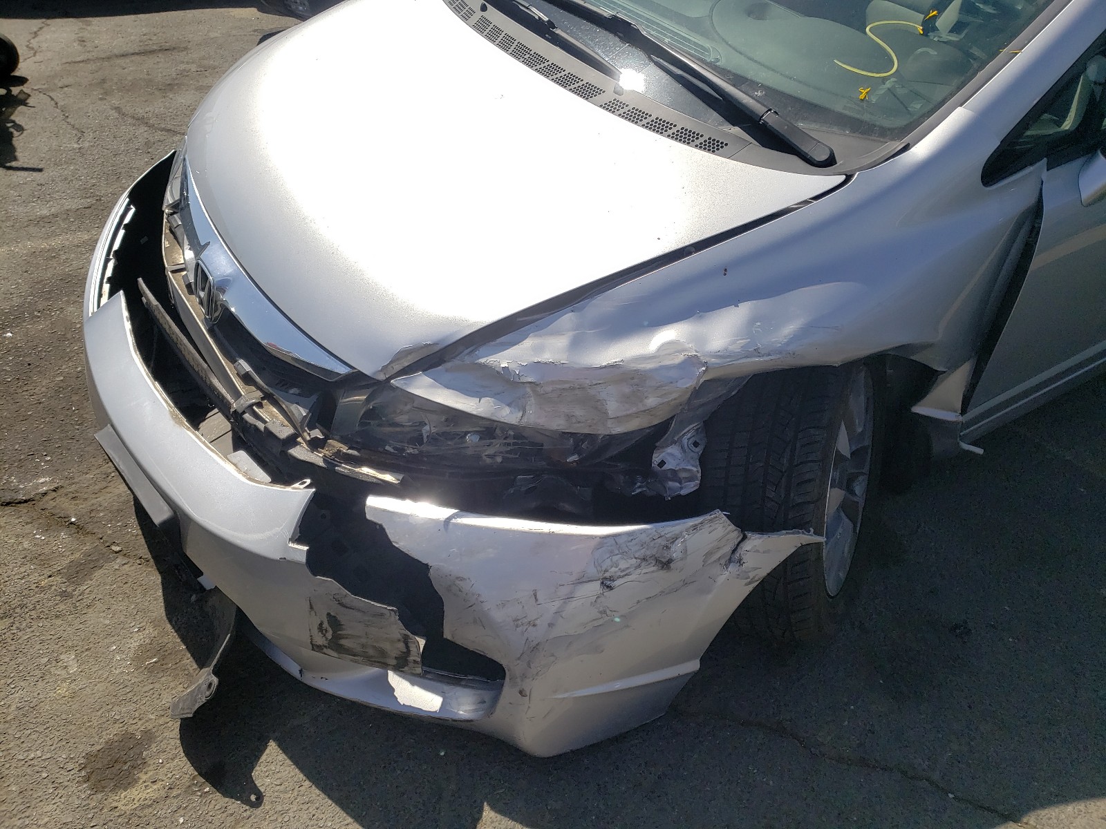 Photo 9 from auction – 2010 HONDA CIVIC EX with VIN 19XFA1F80AE054756