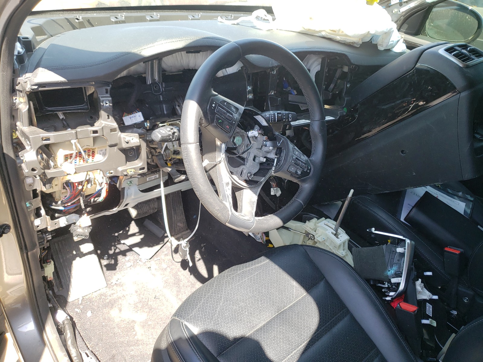 Photo 9 from auction – 2018 KIA SORENTO EX with VIN 5XYPH4A11JG375798