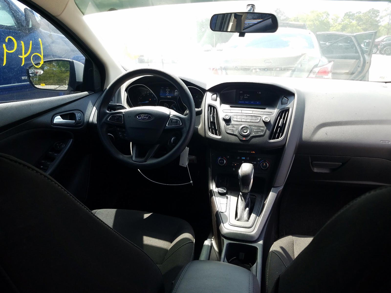 Photo 9 from auction – 2017 FORD FOCUS SE with VIN 1FADP3FE8HL263712
