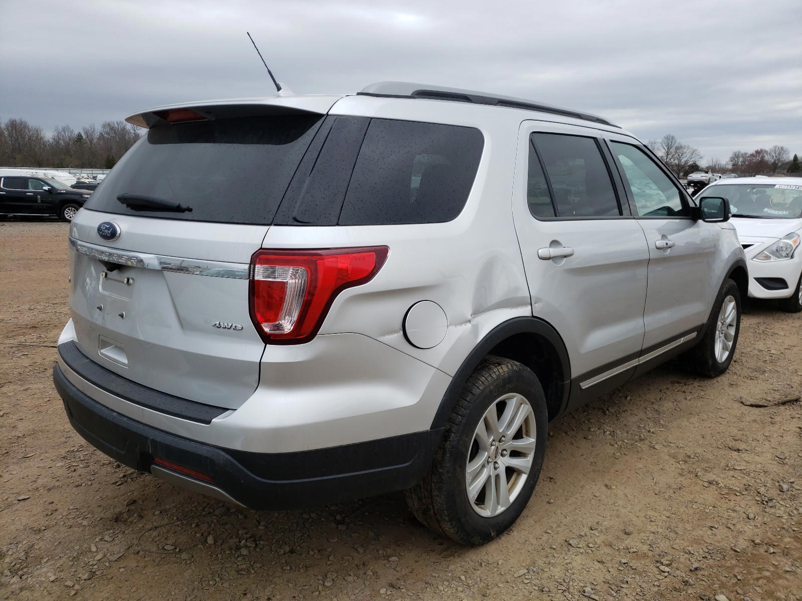 Photo 4 from auction – 2019 FORD EXPLORER X with VIN 1FM5K8D82KGB48106