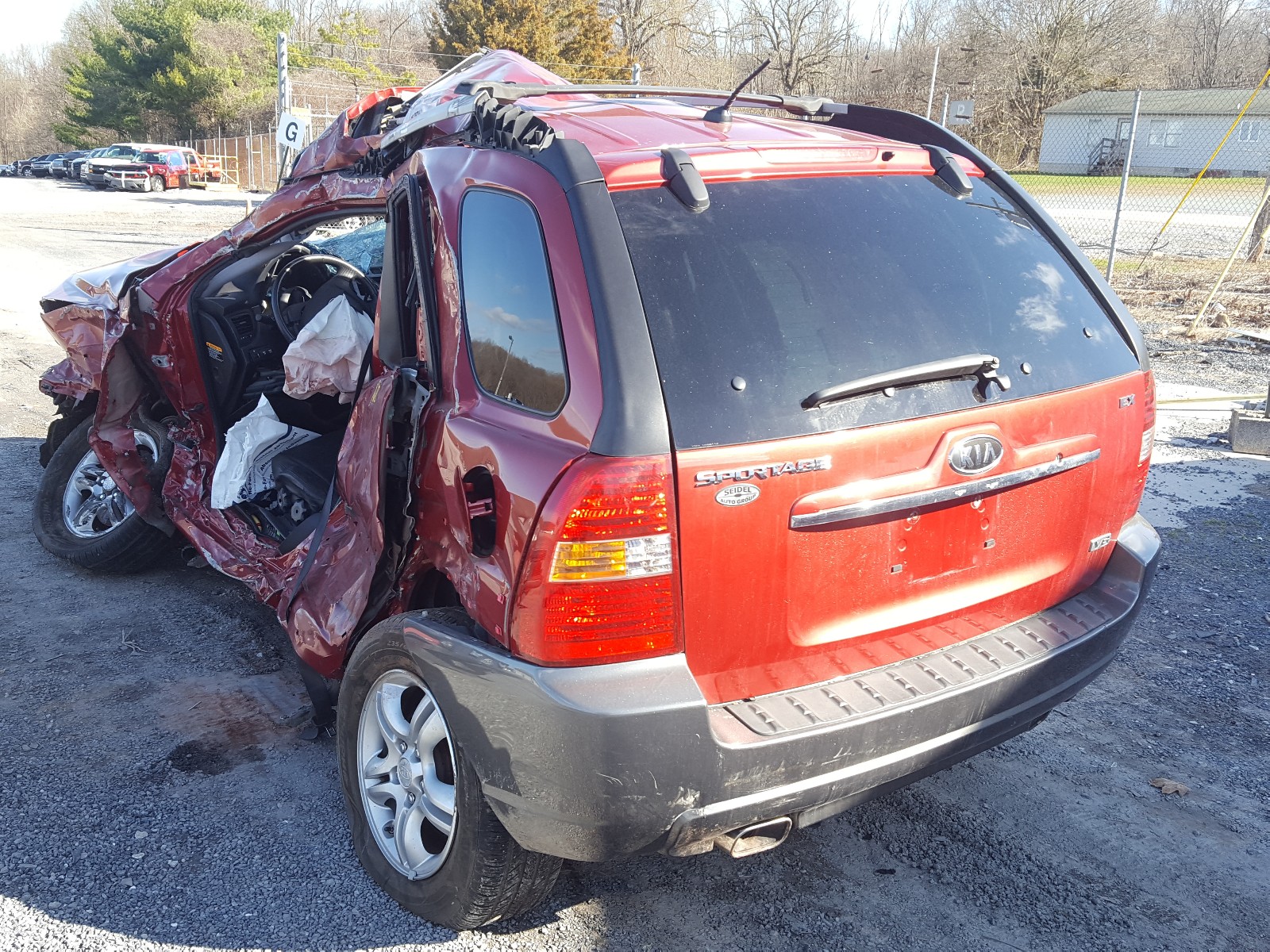 Photo 3 from auction – 2008 KIA SPORTAGE E with VIN KNDJE723387470905