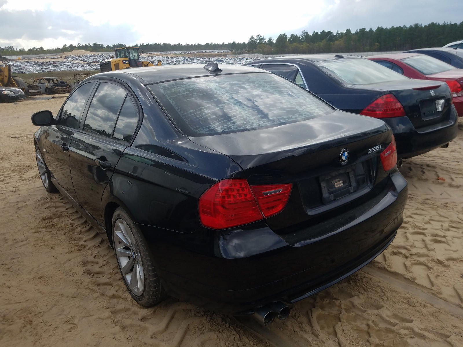 Photo 3 from auction – 2011 BMW 328 I with VIN WBAPH7C54BE850904