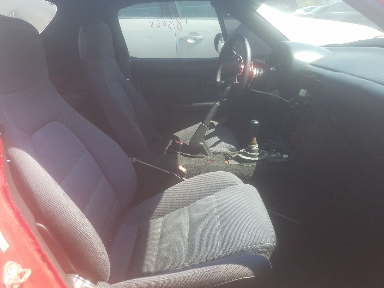 Photo 5 from auction – 1993 MAZDA MX-5 MIATA with VIN JM1NA3518P0415261