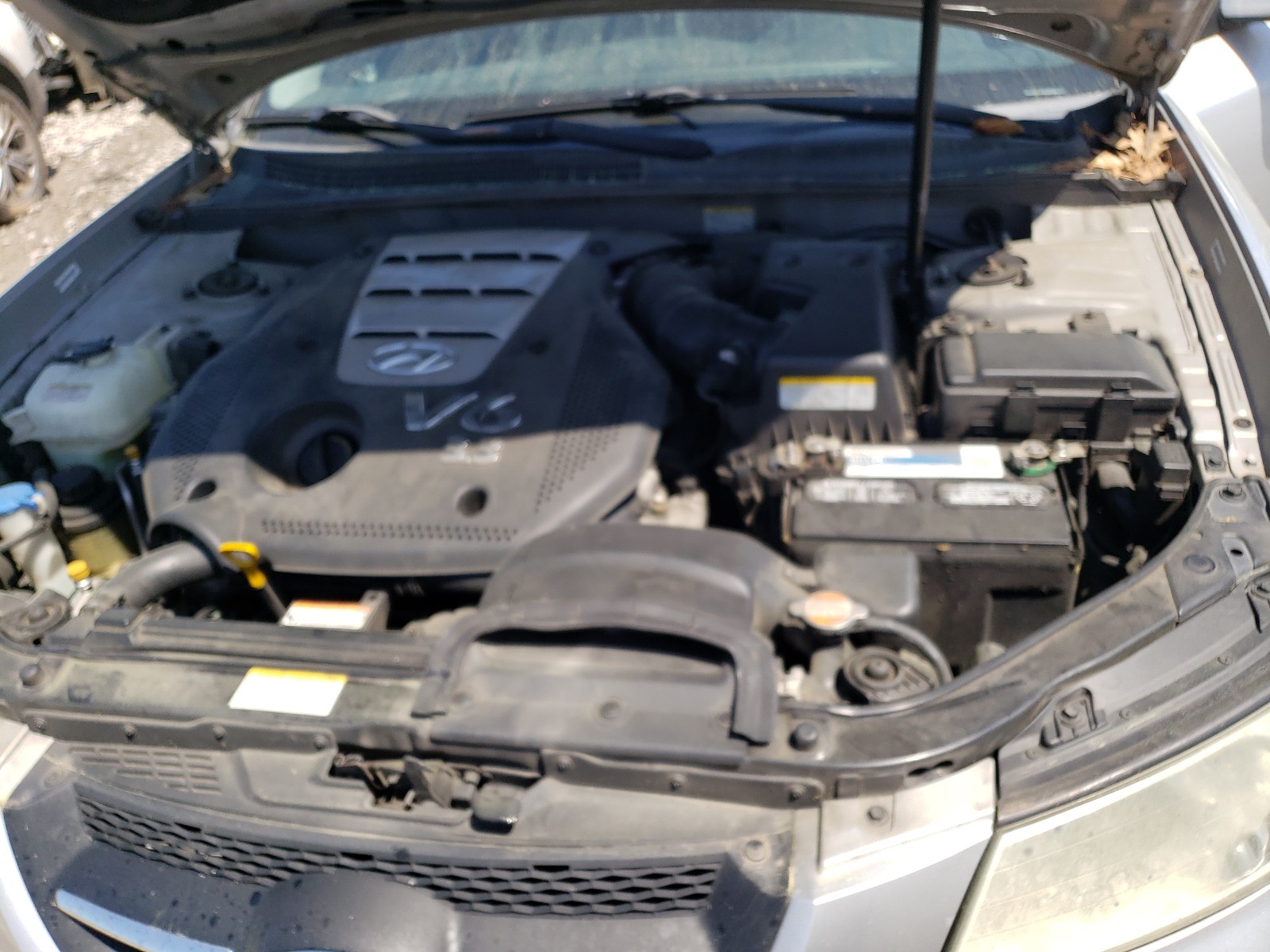 Photo 7 from auction – 2007 HYUNDAI SONATA SE with VIN 5NPEU46F57H233401
