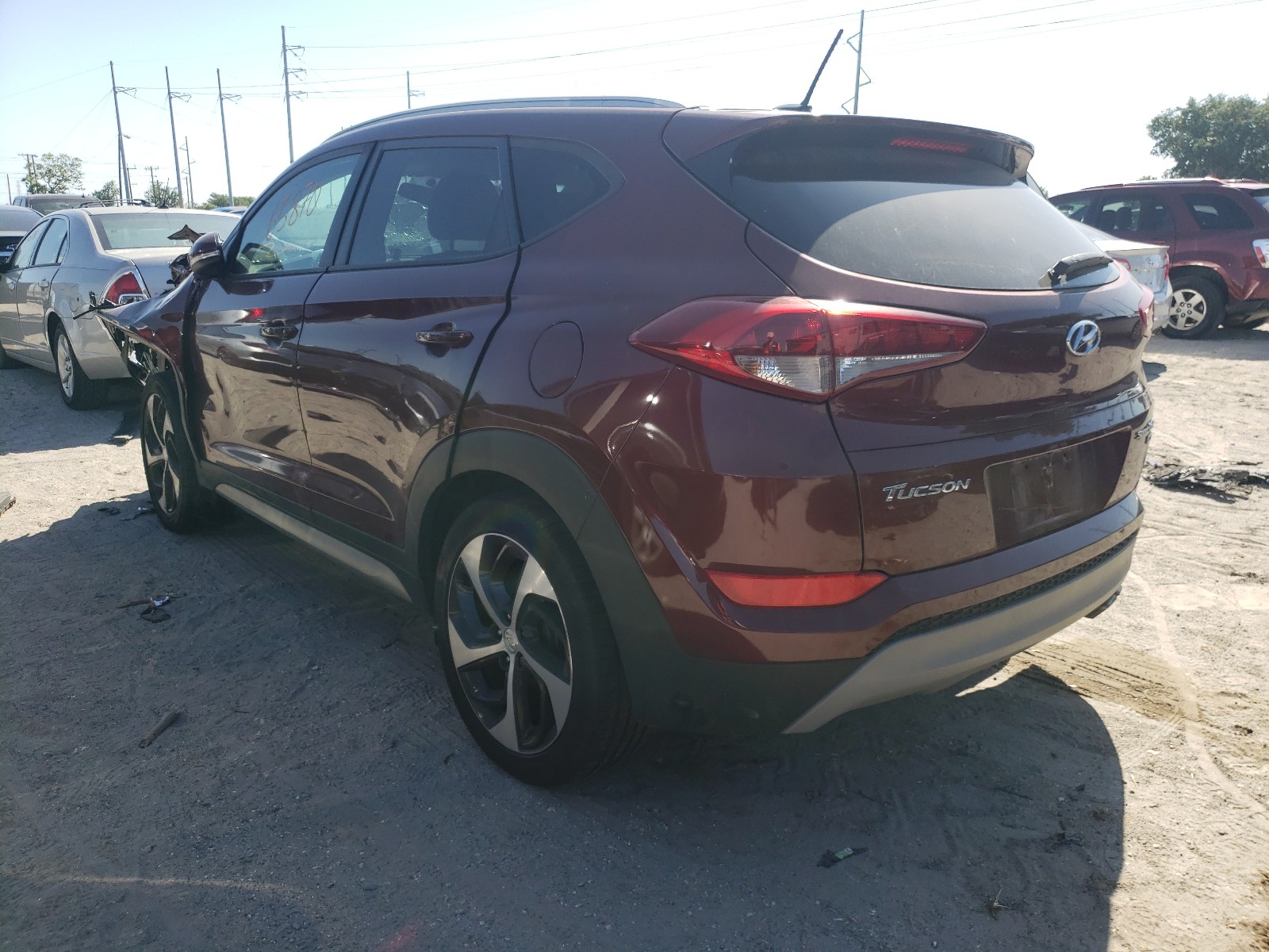 Photo 3 from auction – 2017 HYUNDAI TUCSON LIM with VIN KM8J3CA20HU315975