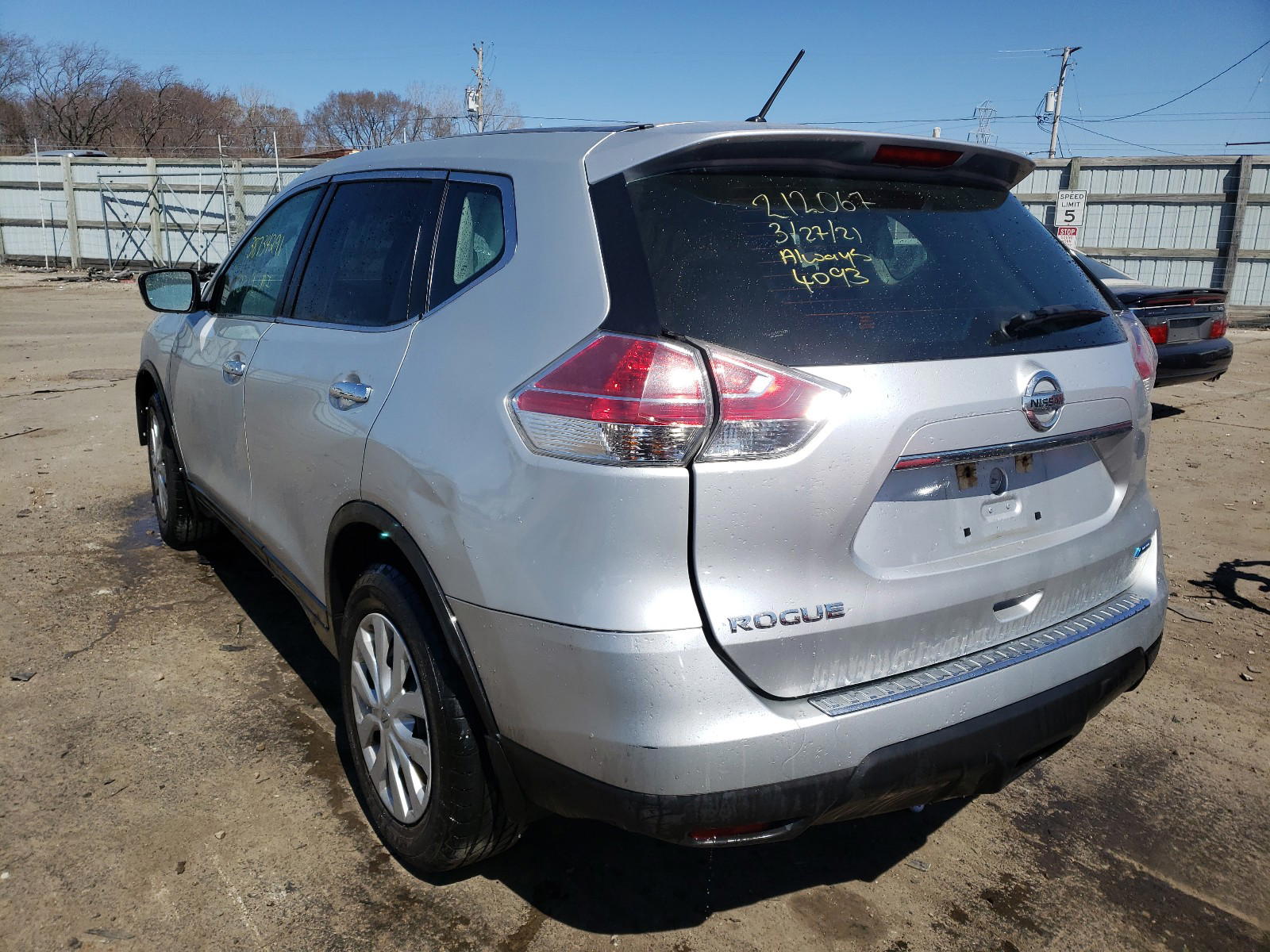Photo 3 from auction – 2014 NISSAN ROGUE S with VIN 5N1AT2MT7EC824705