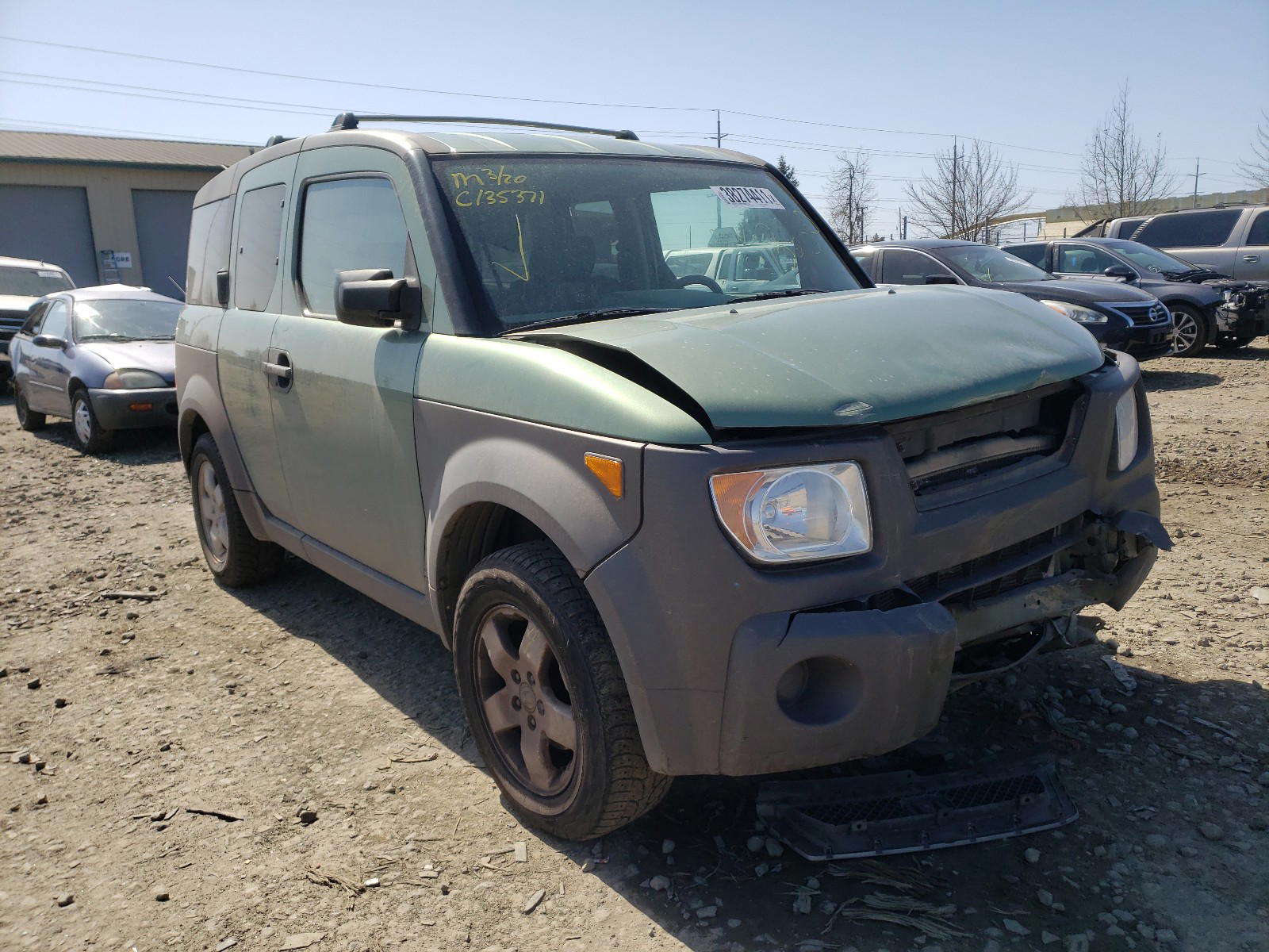 HONDA ELEMENT EX 2004 with VIN 5J6YH28534L026646 - Photo from auction