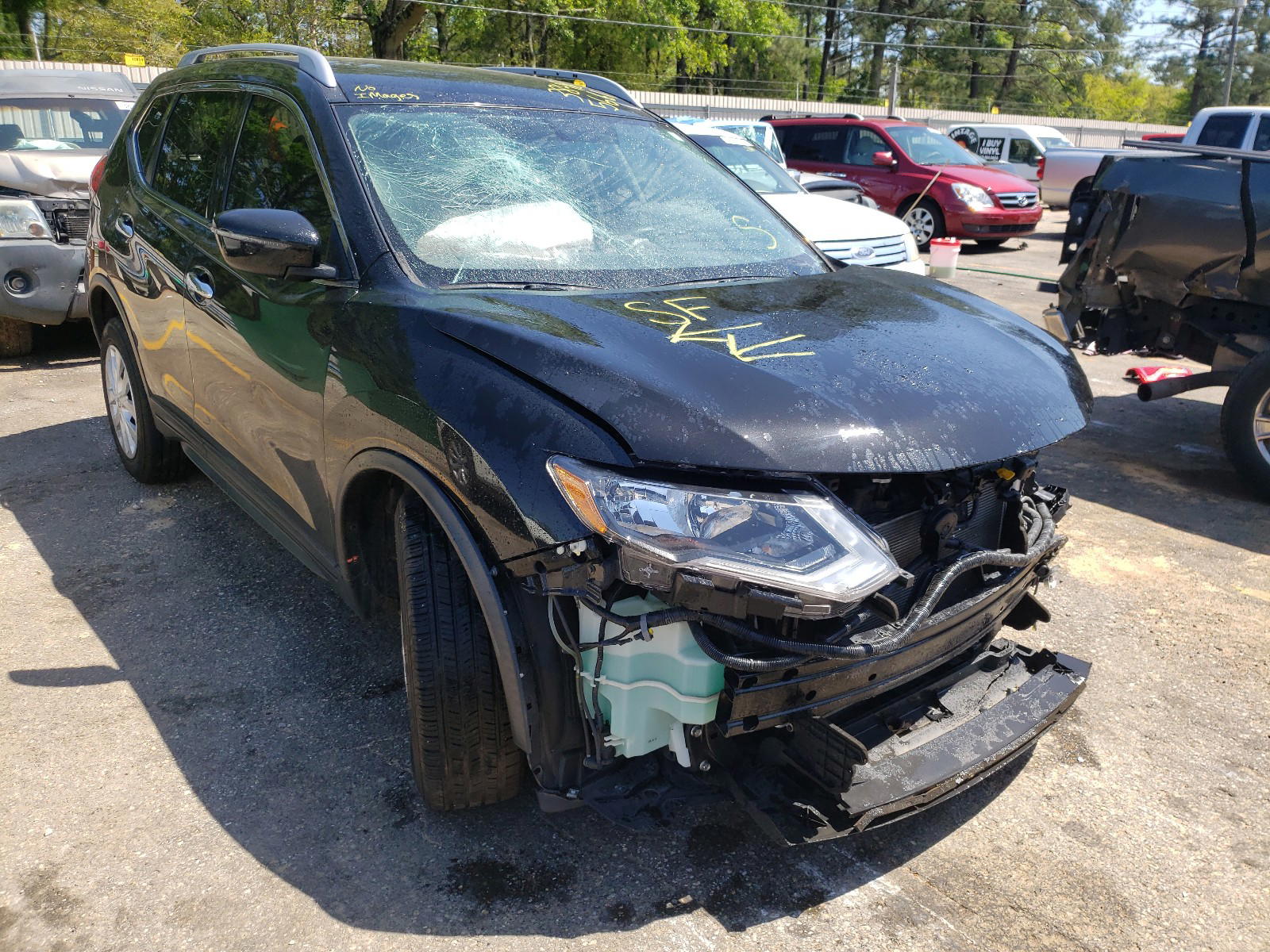 NISSAN ROGUE S 2017 with VIN KNMAT2MT9HP507560 - Photo from auction