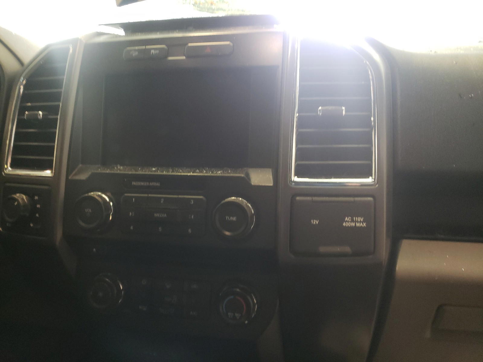 Photo 9 from auction – 2015 FORD F150 SUPER with VIN 1FTEW1EF5FFB88768