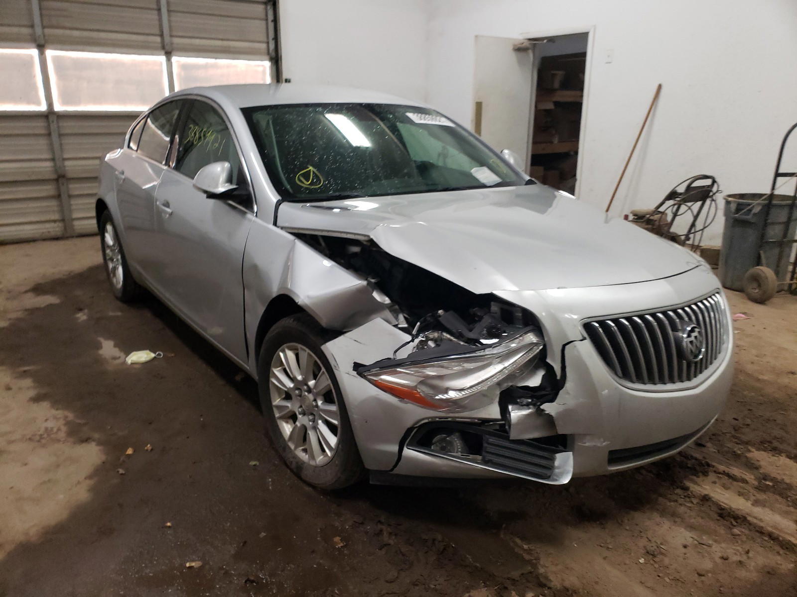 BUICK REGAL 2013 with VIN 2G4GR5ER3D9164438 - Photo from auction