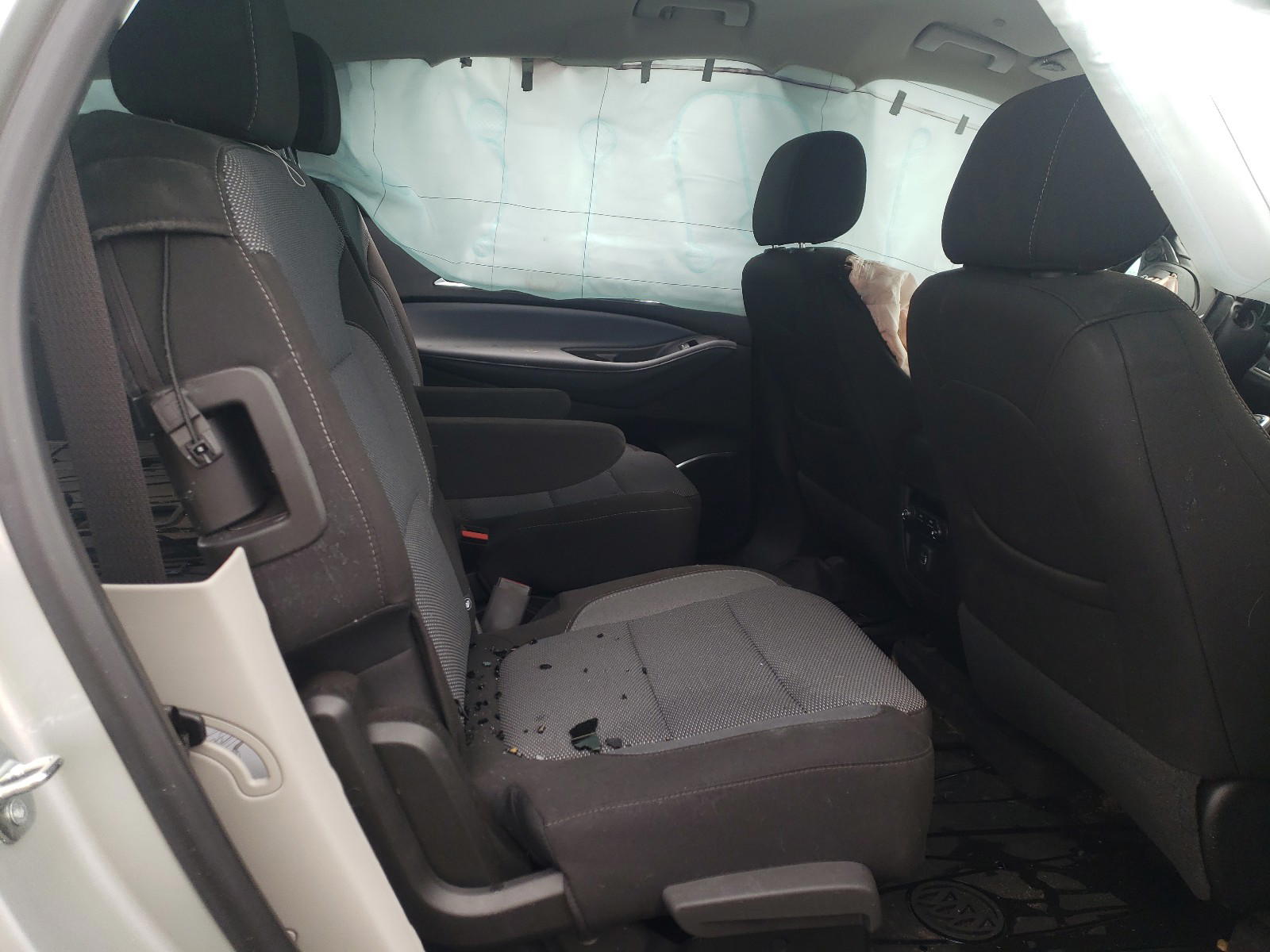 Photo 6 from auction – 2019 BUICK ENCLAVE with VIN 5GAERAKW2KJ126832