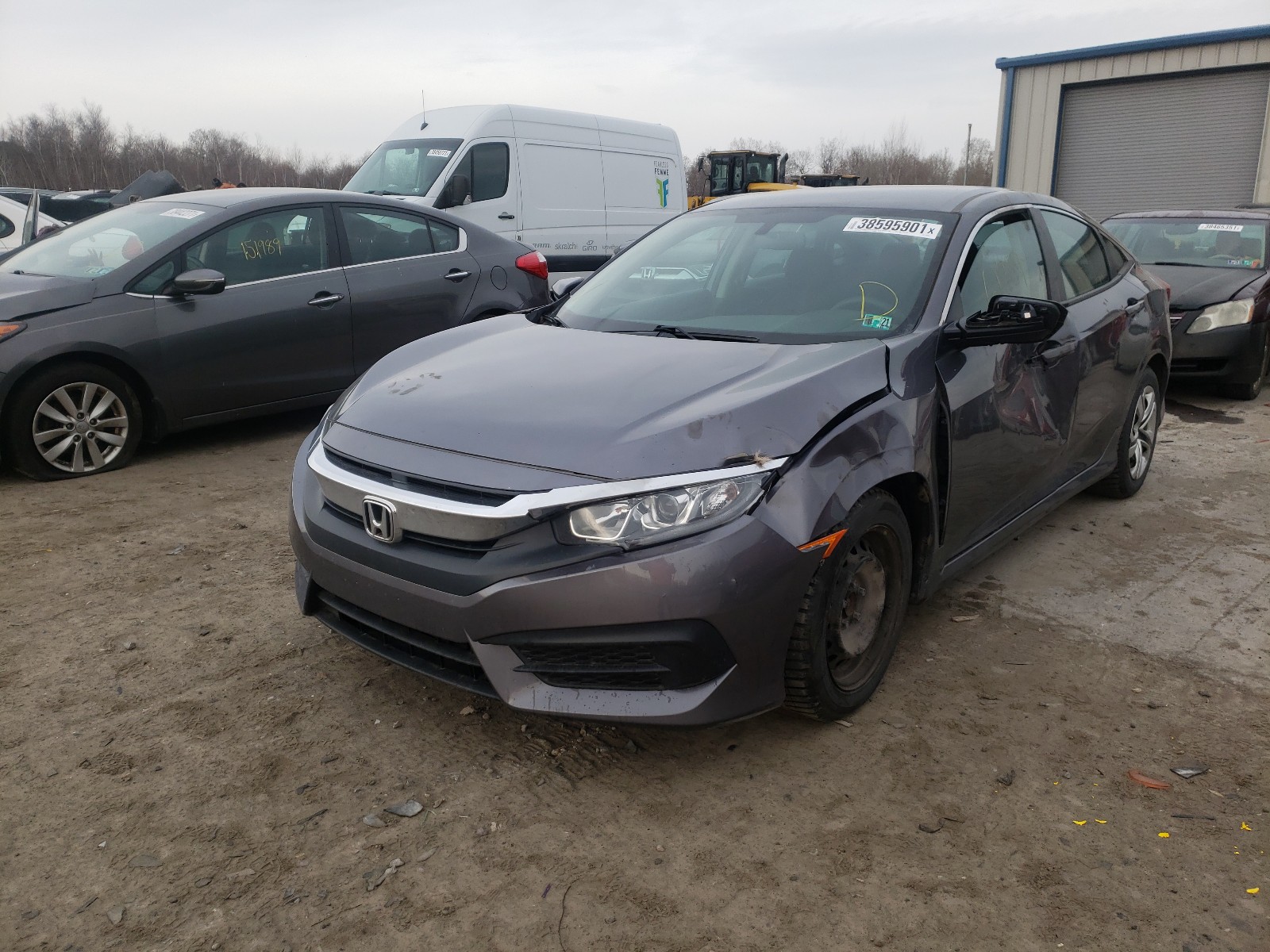 Photo 2 from auction – 2018 HONDA CIVIC LX with VIN 19XFC2E53JE016056