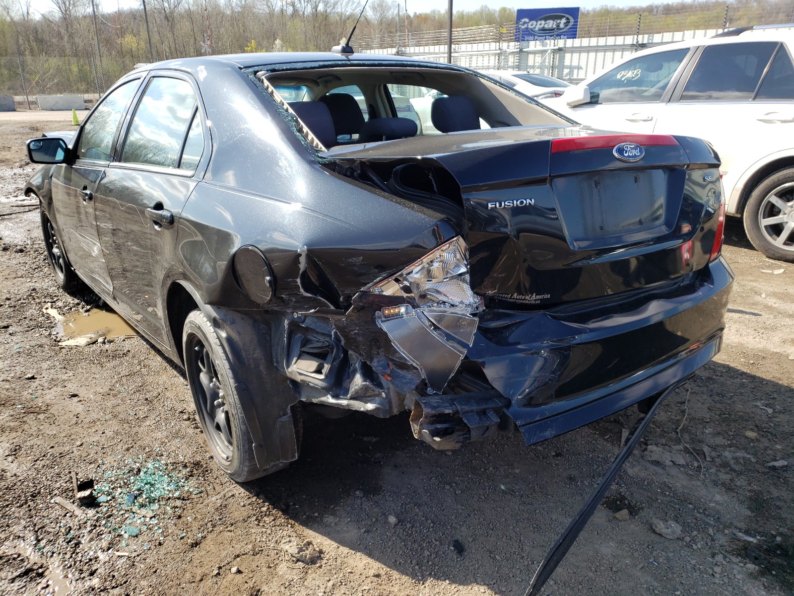 Photo 3 from auction – 2011 FORD FUSION SE with VIN 3FAHP0HA7BR177620