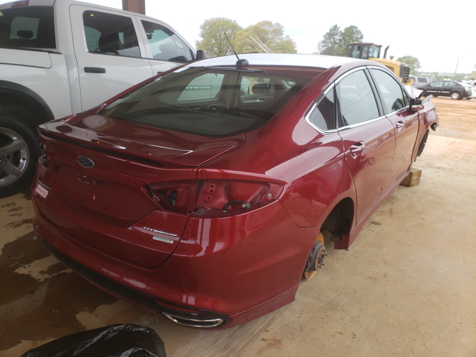 Photo 4 from auction – 2015 FORD FUSION TIT with VIN 3FA6P0K94FR166876