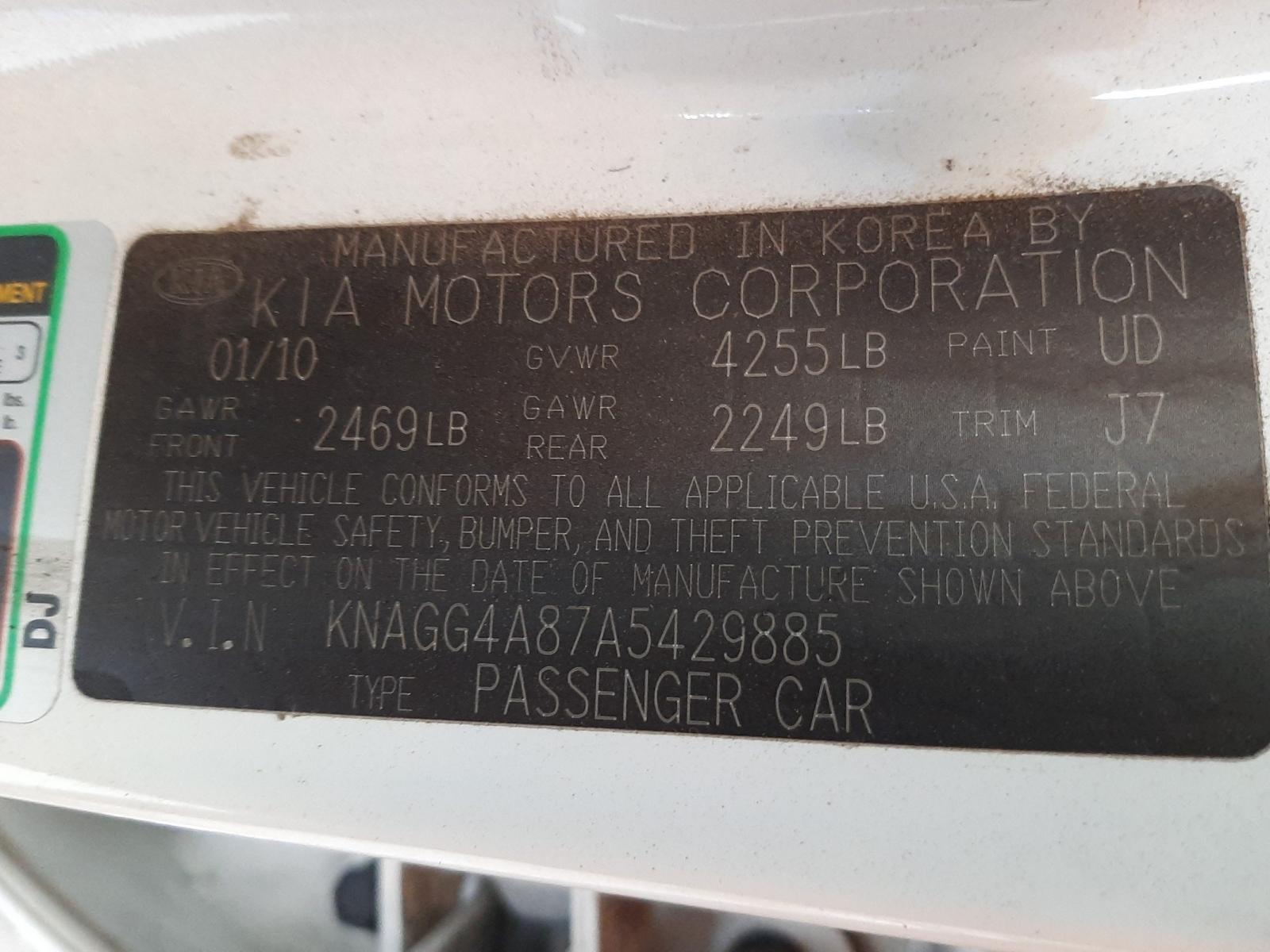 Photo 10 from auction – 2010 KIA OPTIMA LX with VIN KNAGG4A87A5429885