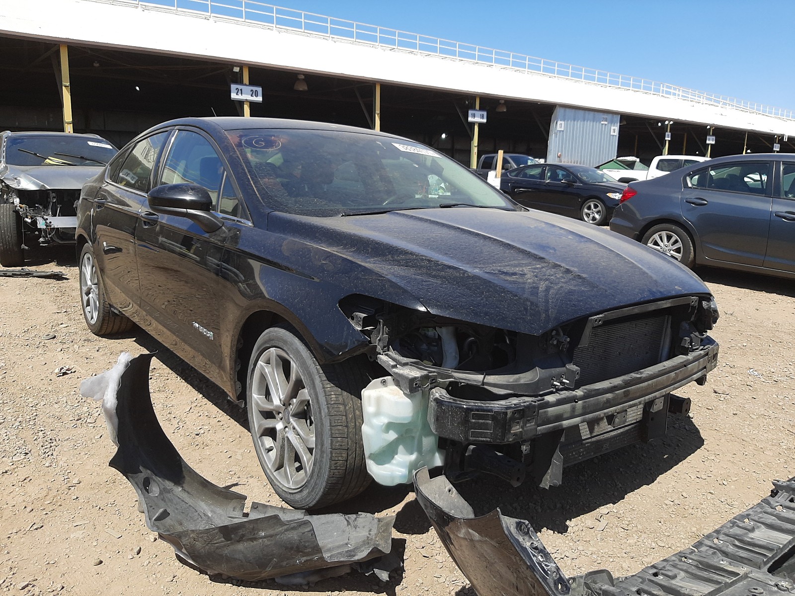 FORD FUSION SE 2017 with VIN 3FA6P0LU4HR316443 - Photo from auction