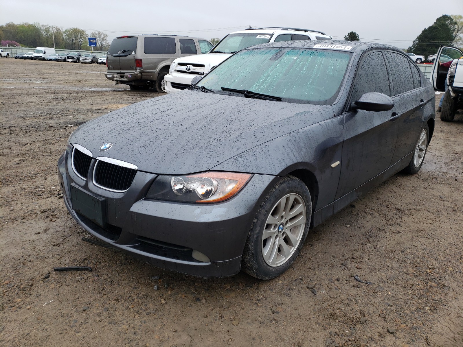 Photo 2 from auction – 2007 BMW 328 I with VIN WBAVA33527PV67563